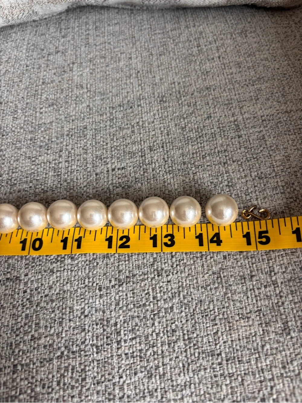 Classic Champagne Pearl Necklace - Unbranded